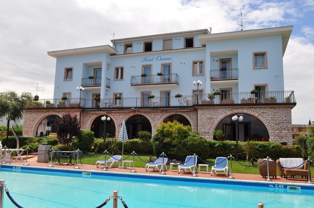 Hotel Oceano Peschiera del Garda Exterior foto